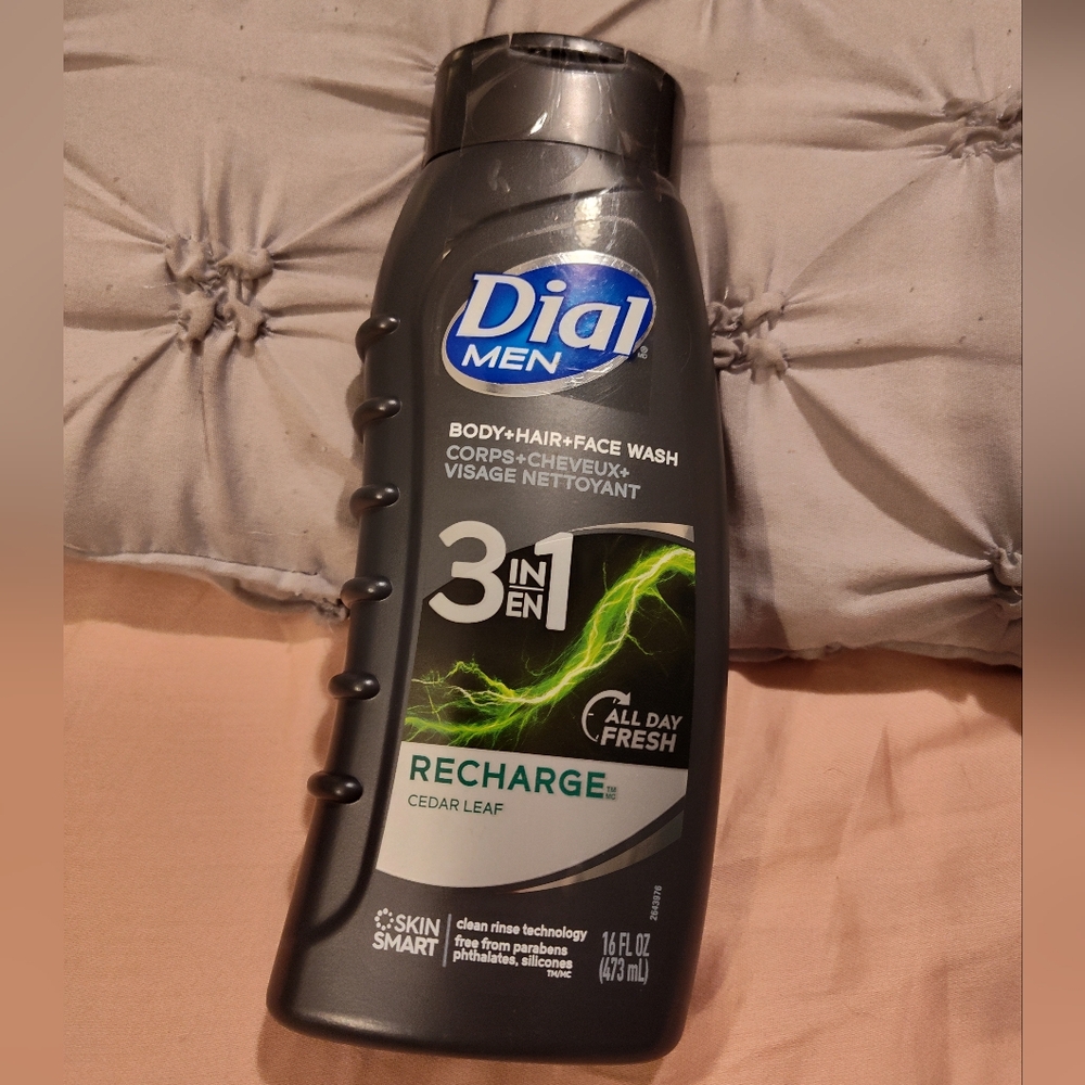NEW!! Men's DIAL 3-in1 Wash 16oz